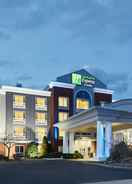 EXTERIOR_BUILDING Holiday Inn Express & Suites I-26 & US 29 AT WESTGATE MALL, an IHG Hotel