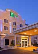 EXTERIOR_BUILDING Holiday Inn Express Boston - Milford, an IHG Hotel