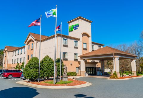 Exterior Holiday Inn Express & Suites ALBEMARLE by IHG, an IHG Hotel