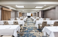 Functional Hall 3 Crowne Plaza COLUMBUS NORTH- WORTHINGTON, an IHG Hotel