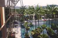 Swimming Pool Crowne Plaza CHANGI AIRPORT, an IHG Hotel