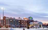 Exterior 3 Holiday Inn Express & Suites WHITE HAVEN - POCONOS, an IHG Hotel