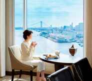 Restoran 3 InterContinental Hotels TOKYO BAY, an IHG Hotel