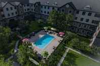 Kolam Renang Staybridge Suites HOUSTON WEST/ENERGY CORRIDOR, an IHG Hotel