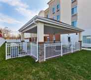 Bangunan 3 Candlewood Suites LOUISVILLE - NE DOWNTOWN AREA