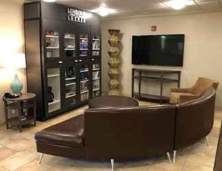 Lobby 2 Candlewood Suites FORT WAYNE - NW