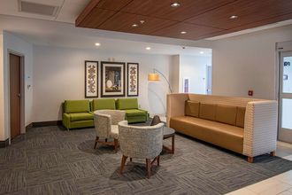 大廳 4 Holiday Inn Express & Suites TONAWANDA - BUFFALO AREA by IHG, an IHG Hotel