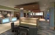 Lobi 7 Holiday Inn Express & Suites DENVER - AURORA MEDICAL CAMPUS, an IHG Hotel