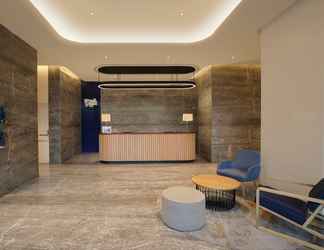 Lobby 2 Holiday Inn Express HYDERABAD HITEC CITY, an IHG Hotel