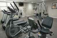 Fitness Center Holiday Inn NEW YORK JFK AIRPORT AREA, an IHG Hotel