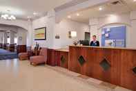Lobby Holiday Inn Express & Suites ALAMOSA, an IHG Hotel
