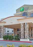 EXTERIOR_BUILDING Holiday Inn Express & Suites DALLAS SOUTH - DESOTO, an IHG Hotel