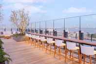 Bar, Cafe and Lounge InterContinental Hotels YOKOHAMA PIER 8, an IHG Hotel