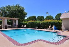 Swimming Pool 4 Staybridge Suites WICHITA FALLS by IHG, an IHG Hotel