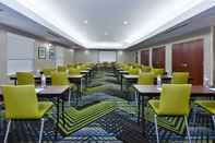 Functional Hall Holiday Inn Express & Suites DAYTON SOUTH FRANKLIN, an IHG Hotel