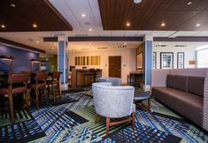 로비 6 Holiday Inn Express & Suites REHOBOTH BEACH by IHG, an IHG Hotel