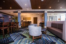 로비 Holiday Inn Express & Suites REHOBOTH BEACH by IHG, an IHG Hotel