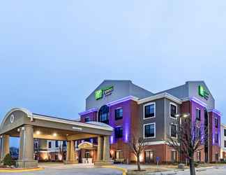 Exterior 2 Holiday Inn Express & Suites GUYMON, an IHG Hotel