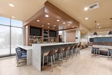 Bar, Kafe, dan Lounge Holiday Inn YAKIMA by IHG, an IHG Hotel