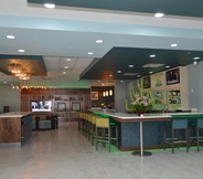 Bar, Kafe dan Lounge 3 Holiday Inn BEAUMONT EAST-MEDICAL CTR AREA, an IHG Hotel