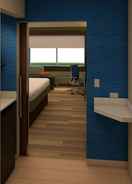 BEDROOM Holiday Inn Express & Suites BULLHEAD CITY, an IHG Hotel