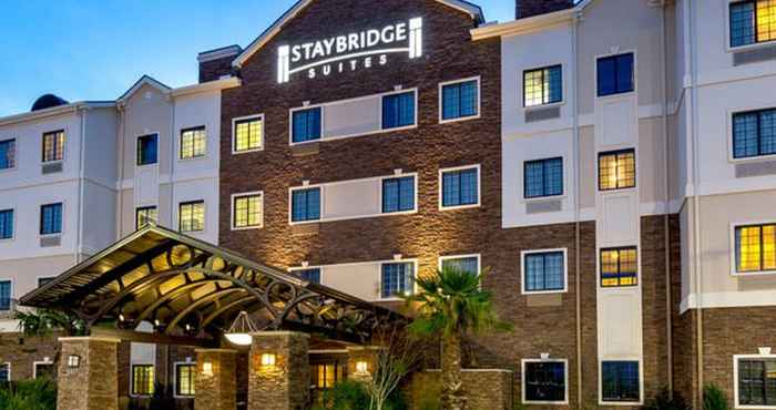 Bên ngoài Staybridge Suites COLLEGE STATION, an IHG Hotel