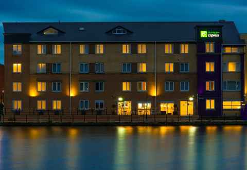 อื่นๆ Holiday Inn Express CARDIFF BAY, an IHG Hotel