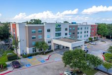 Exterior Holiday Inn Express & Suites ARLINGTON NORTH – STADIUM AREA by IHG, an IHG Hotel