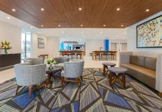 Lobi 6 Holiday Inn Express & Suites FORT WORTH DOWNTOWN by IHG, an IHG Hotel