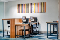 Functional Hall Holiday Inn Express & Suites TAPPAHANNOCK, an IHG Hotel