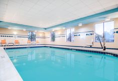 Swimming Pool 6 Holiday Inn Express & Suites TAPPAHANNOCK by IHG, an IHG Hotel