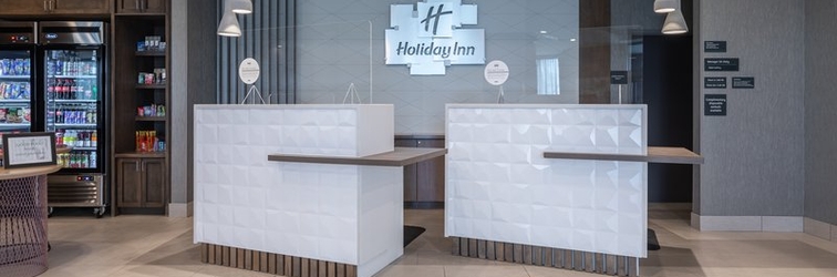 Lobby Holiday Inn GREENVILLE - WOODRUFF ROAD, an IHG Hotel