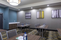 Functional Hall Holiday Inn GREENVILLE - WOODRUFF ROAD, an IHG Hotel