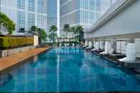 Swimming Pool InterContinental Hotels RESIDENCE JAKARTA PONDOK INDAH, an IHG Hotel