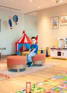 Supervised kids club for the children to enjoy ฮอลิเดย์อินน์แอนด์สวีทส์ ดูไบ เฟสติวัล ซิตี้ - เครือโรงแรมไอเอชจี