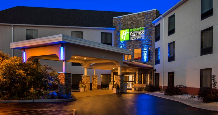 Luar Bangunan Holiday Inn Express & Suites GREAT BARRINGTON - LENOX AREA, an IHG Hotel