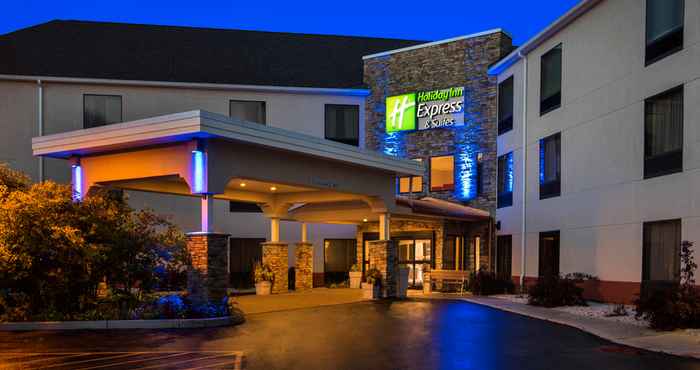 ภายนอกอาคาร Holiday Inn Express & Suites GREAT BARRINGTON - LENOX AREA, an IHG Hotel