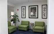 Sảnh chờ 7 Holiday Inn Express & Suites SAN ANTONIO WEST-SEAWORLD AREA, an IHG Hotel