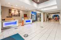 Lobi Holiday Inn Express & Suites STATESVILLE, an IHG Hotel