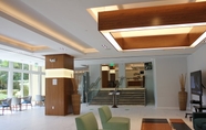 Lobby 3 Holiday Inn MIAMI BEACH-OCEANFRONT, an IHG Hotel