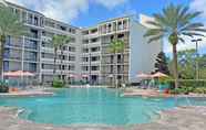 Swimming Pool 4 Holiday Inn ORLANDO-DISNEY SPRINGS® AREA, an IHG Hotel