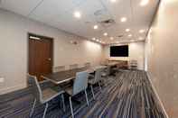 ห้องประชุม Holiday Inn Express & Suites STAUNTON, an IHG Hotel