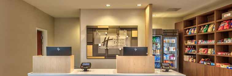 Lobi Holiday Inn Express & Suites RENO AIRPORT, an IHG Hotel