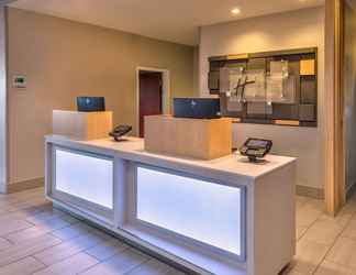 Sảnh chờ 2 Holiday Inn Express & Suites RENO AIRPORT, an IHG Hotel