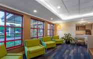 Lobi 7 Holiday Inn Express & Suites KING OF PRUSSIA, an IHG Hotel