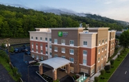 Luar Bangunan 6 Holiday Inn Express & Suites ITHACA, an IHG Hotel