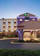 EXTERIOR_BUILDING Holiday Inn Express & Suites LAVONIA, an IHG Hotel