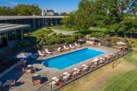 Swimming Pool Holiday Inn RICHLAND ON THE RIVER, an IHG Hotel