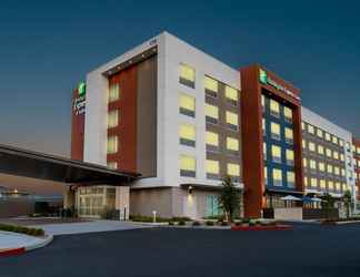 Exterior 2 Holiday Inn Express & Suites LAS VEGAS - E TROPICANA, an IHG Hotel
