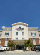 EXTERIOR_BUILDING Candlewood Suites Columbus-Northeast, an IHG Hotel